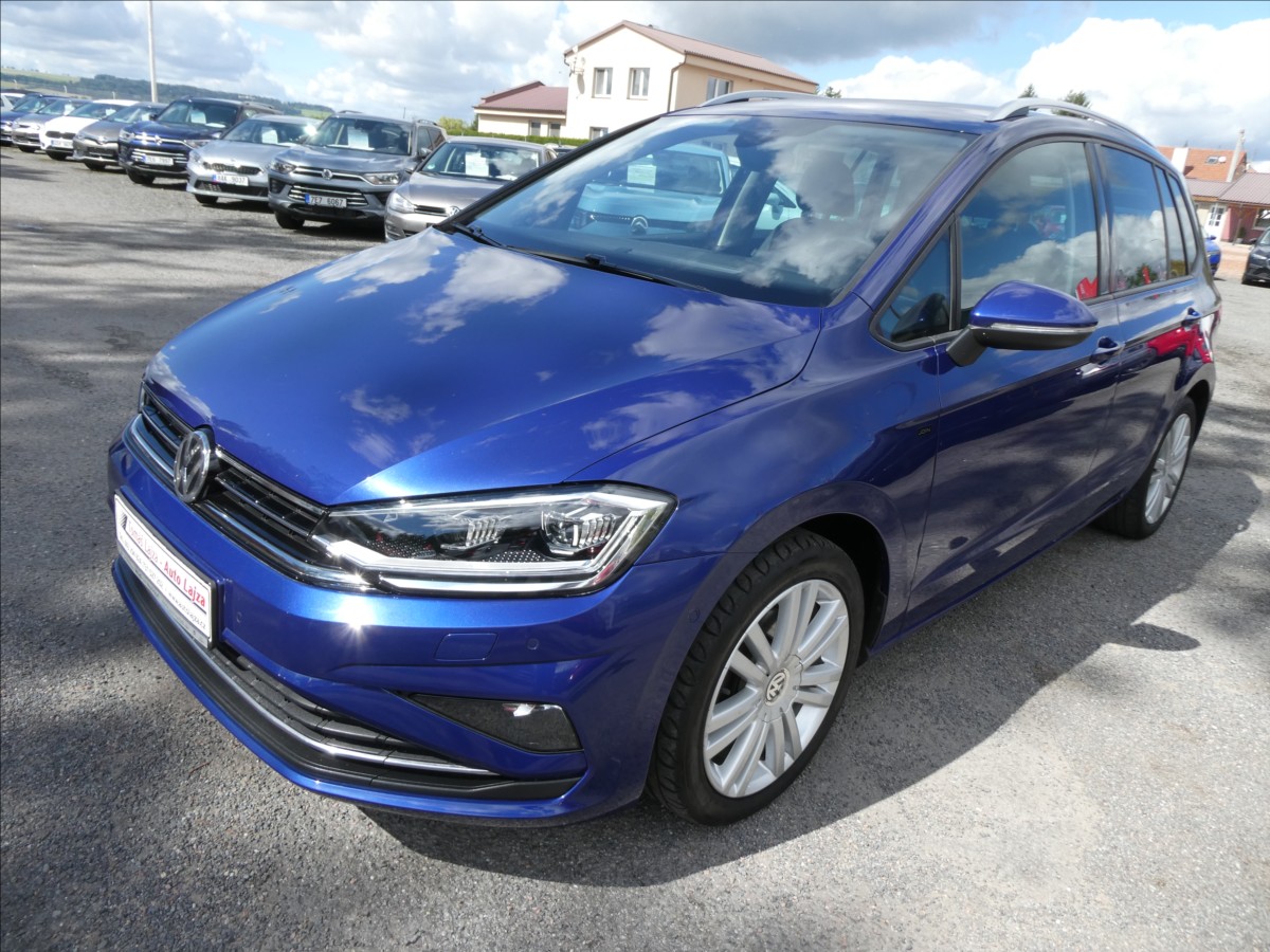 volkswagen-golf-sportsvan-1-5-tsi-96kw-join-led-navigace - 4