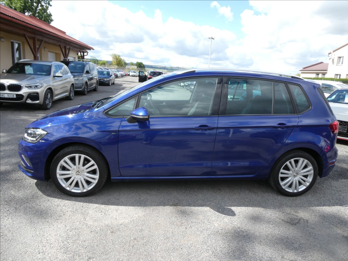 volkswagen-golf-sportsvan-1-5-tsi-96kw-join-led-navigace - 5