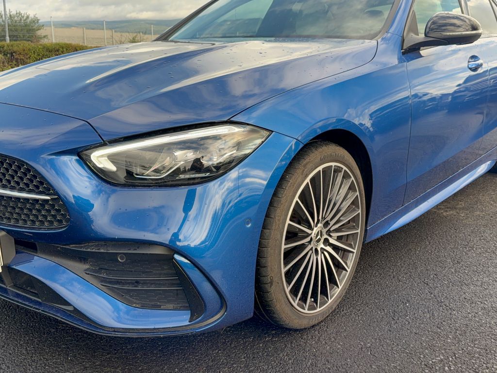 mercedes-benz-tridy-c-220d-4matic-amg - 8