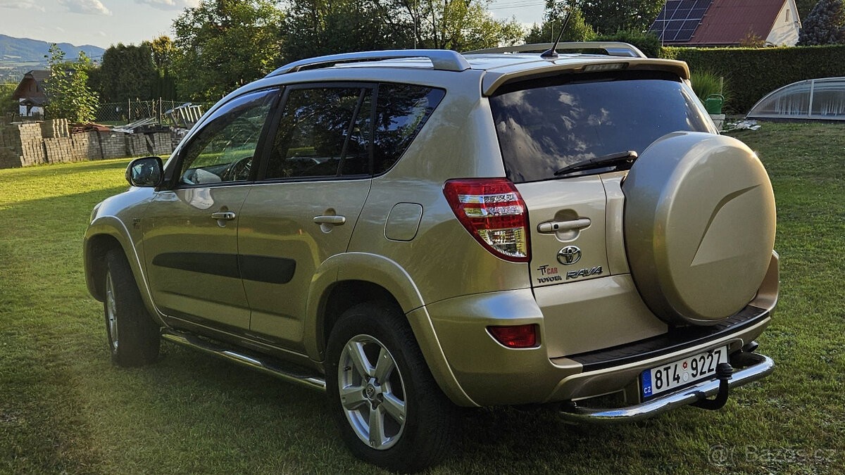 toyota-rav4-2-0-4x4-lpg-116-kw-kuze-tazne - 9