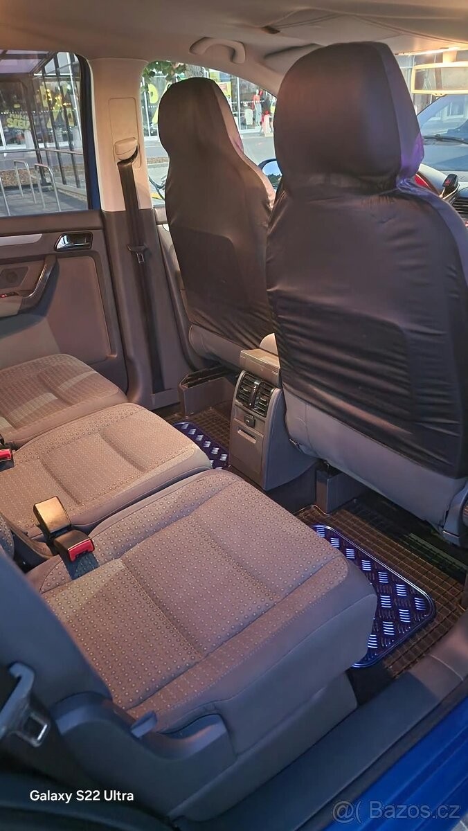 volkswagen-touran-1-9 - 2
