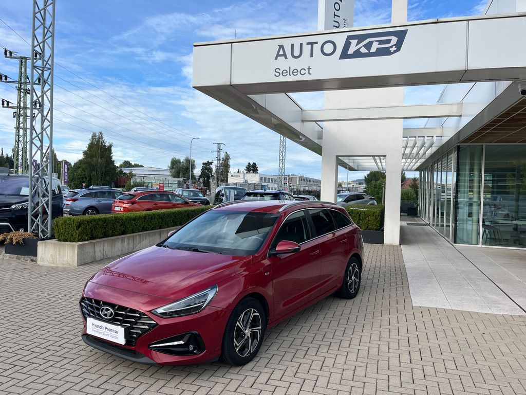 Hyundai i30 1.5 TGDI 160k Family Smart 7AT