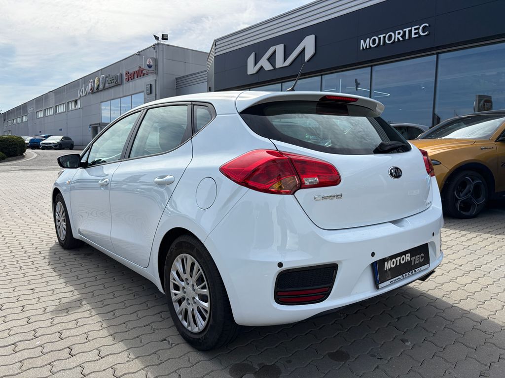 kia-ceed-1-4-cvvt-73-kw-comfort - 3