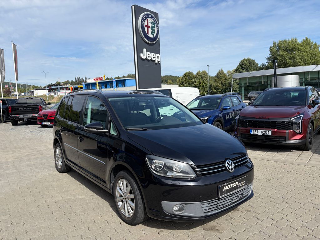 volkswagen-touran-2-0-tdi-103kw - 1