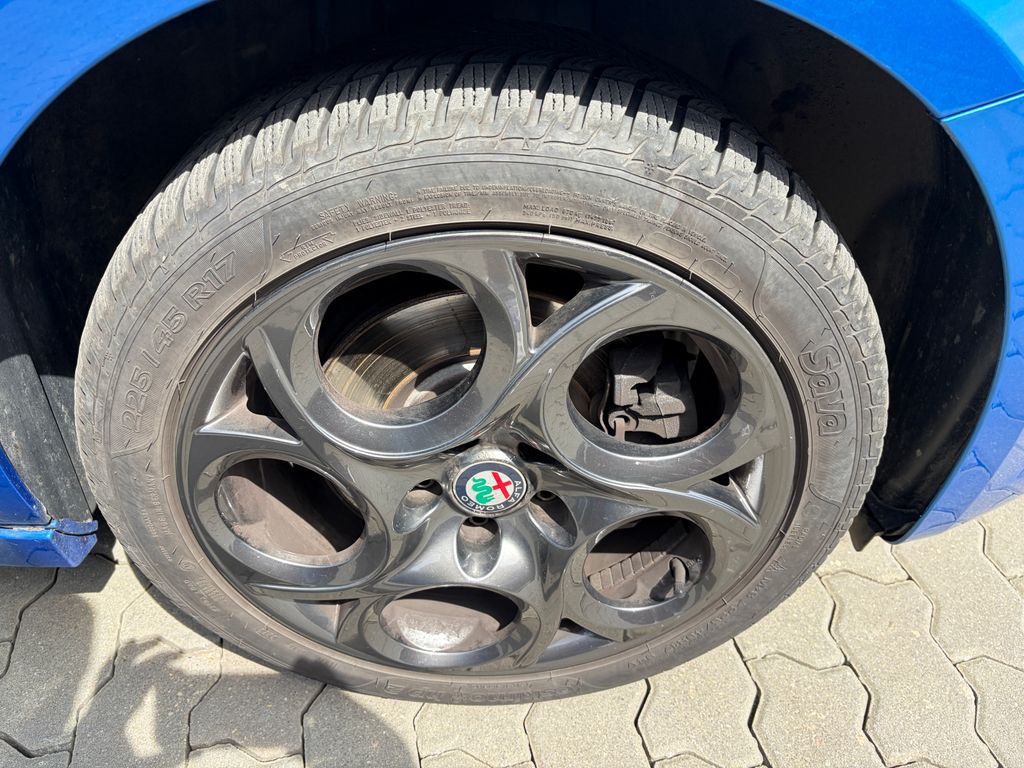 alfa-romeo-giulietta - 8