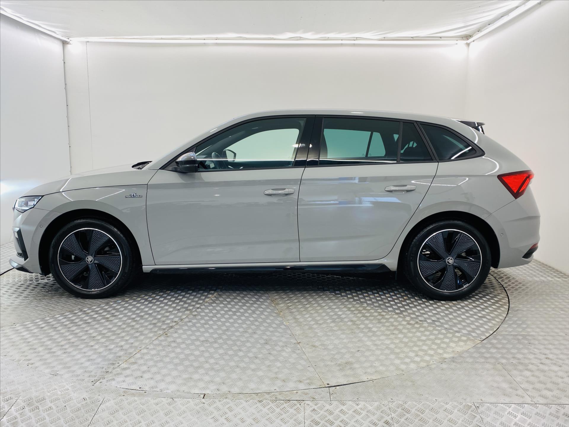 skoda-scala-1-0-tsi-85kw-dsg-monte-carlo - 2