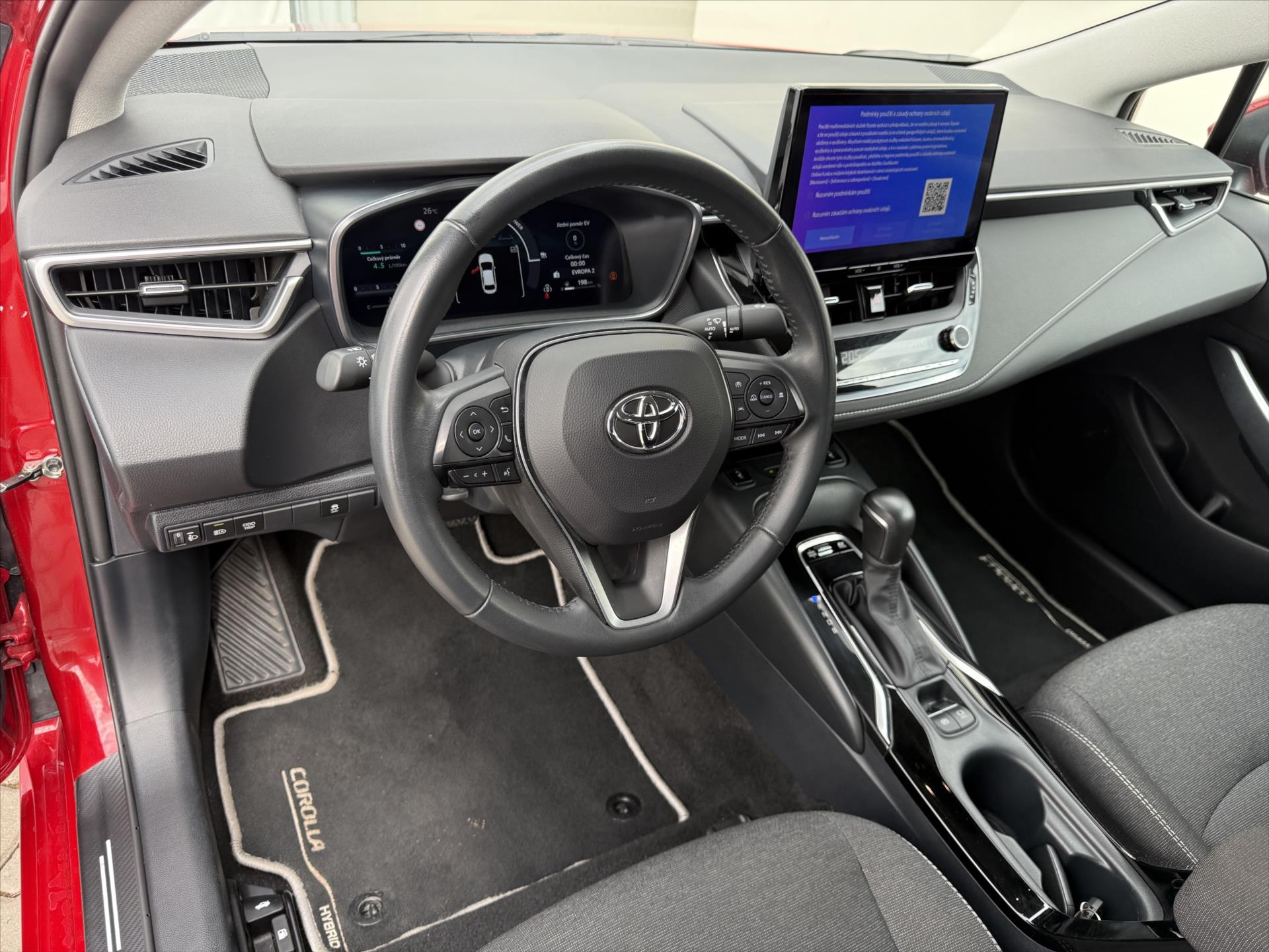 toyota-corolla-1-8-style-hybrid - 6