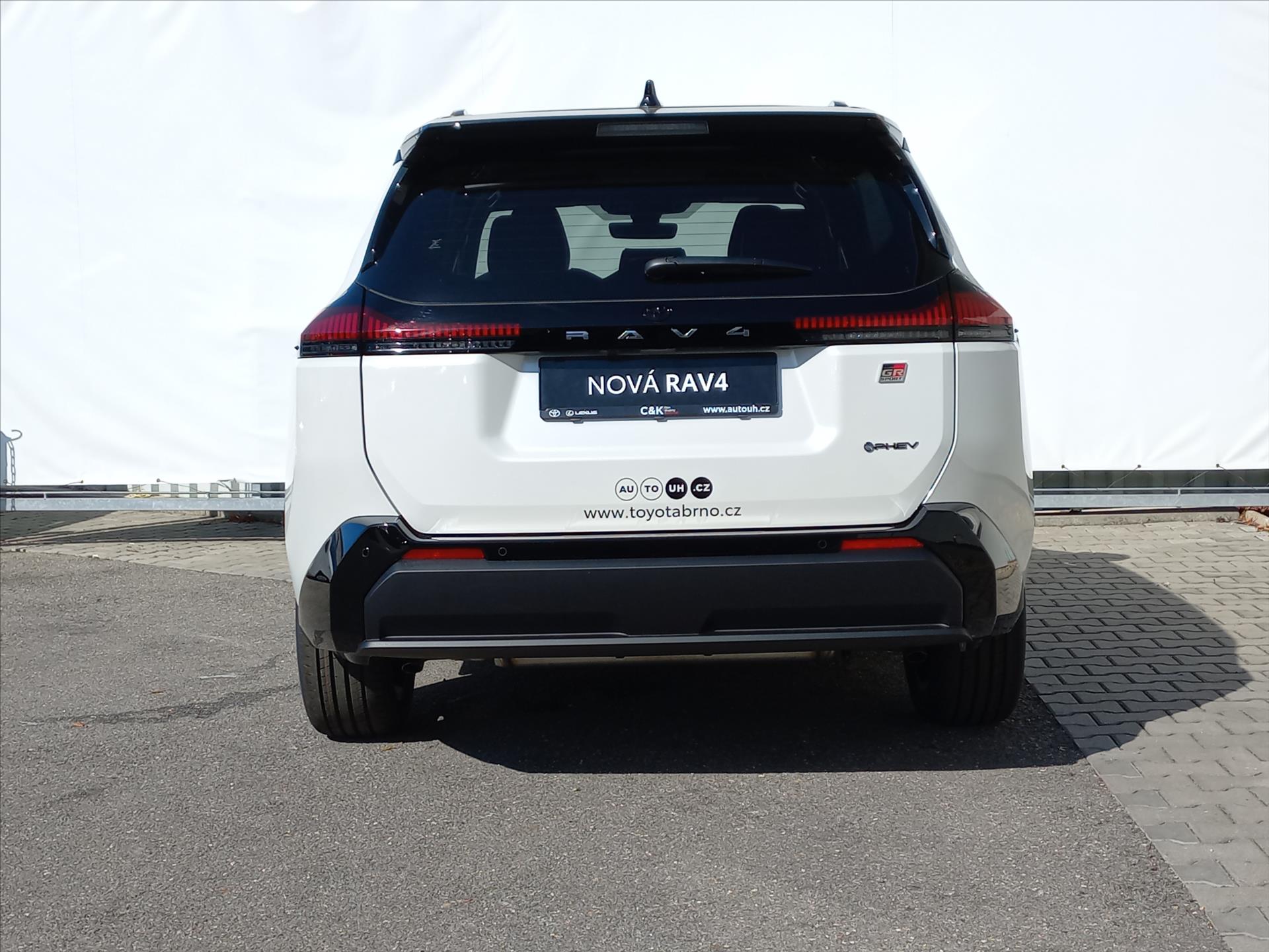 toyota-rav4-2-5-plug-in-hybrid-e-cvt-i-awd-309k-gr-sport - 5