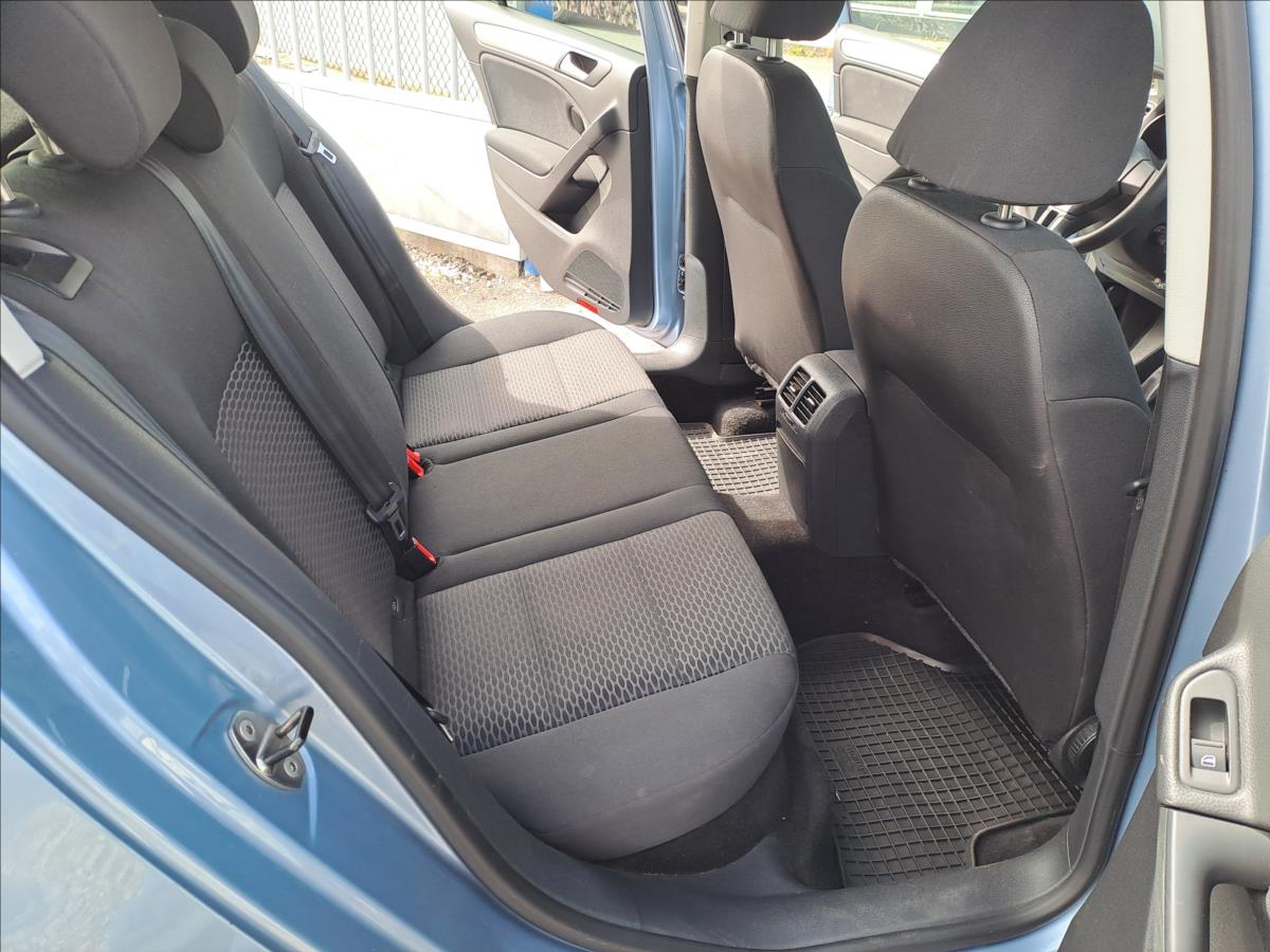 volkswagen-golf-1-4-mpi-klima - 6