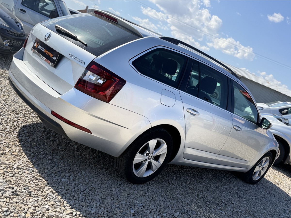 skoda-octavia-1-4-tsi-110kw-tazne-bi-xenon - 4