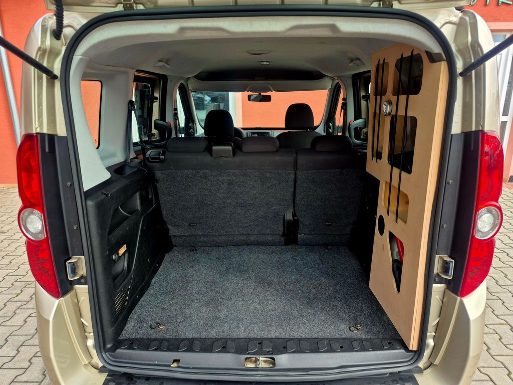 fiat-doblo-1-4-dynamic-70kw - 9