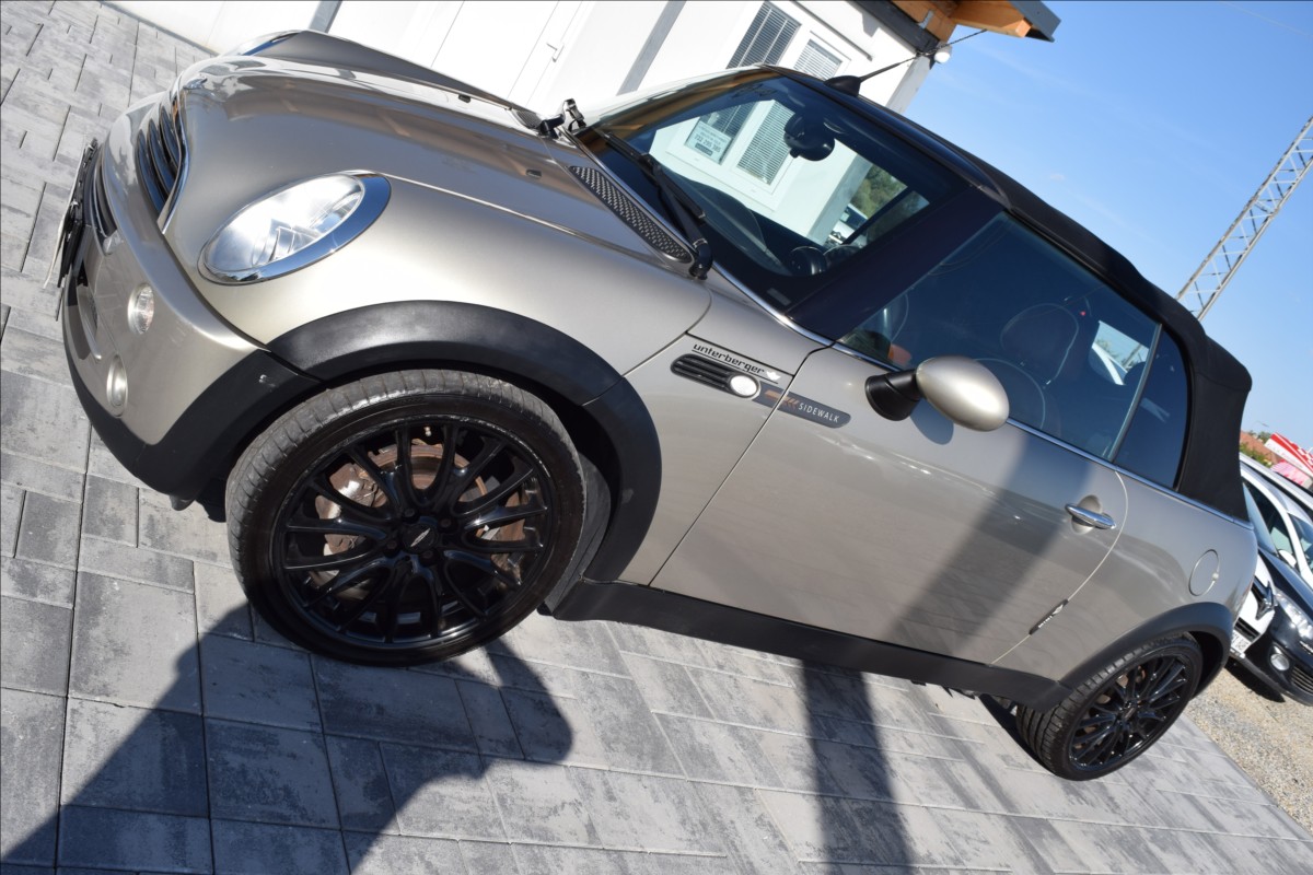 mini-cooper-1-6-i-66kw-cabrio-limit-edice - 7