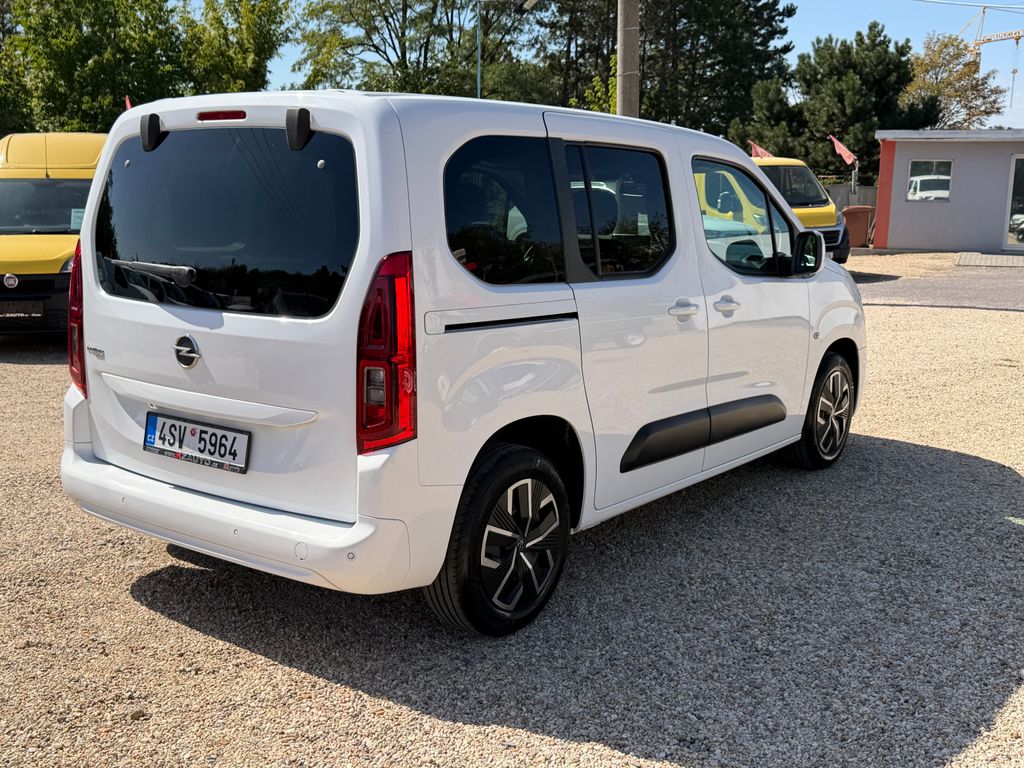 opel-combo-1-2turbo-81kw-top-vybava - 7