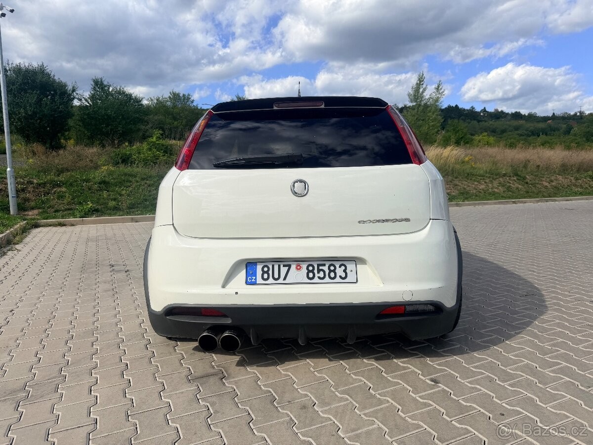 fiat-grande-punto-1-4-abarth - 8