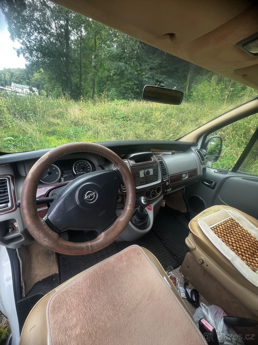 opel-vivaro-2-0-obytne - 5