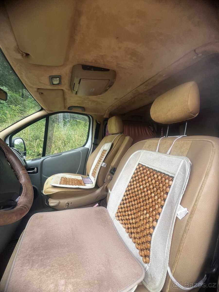 opel-vivaro-2-0-obytne - 9