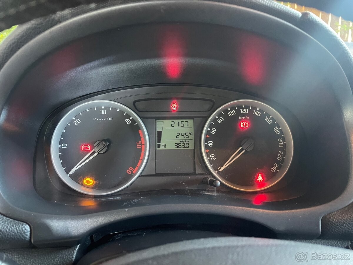 skoda-fabia-1-4-ii-tdi-klima - 8