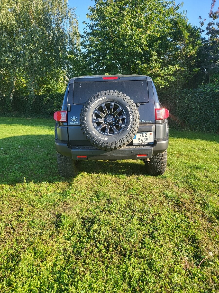 toyota-fj-4-0-cruiser - 3