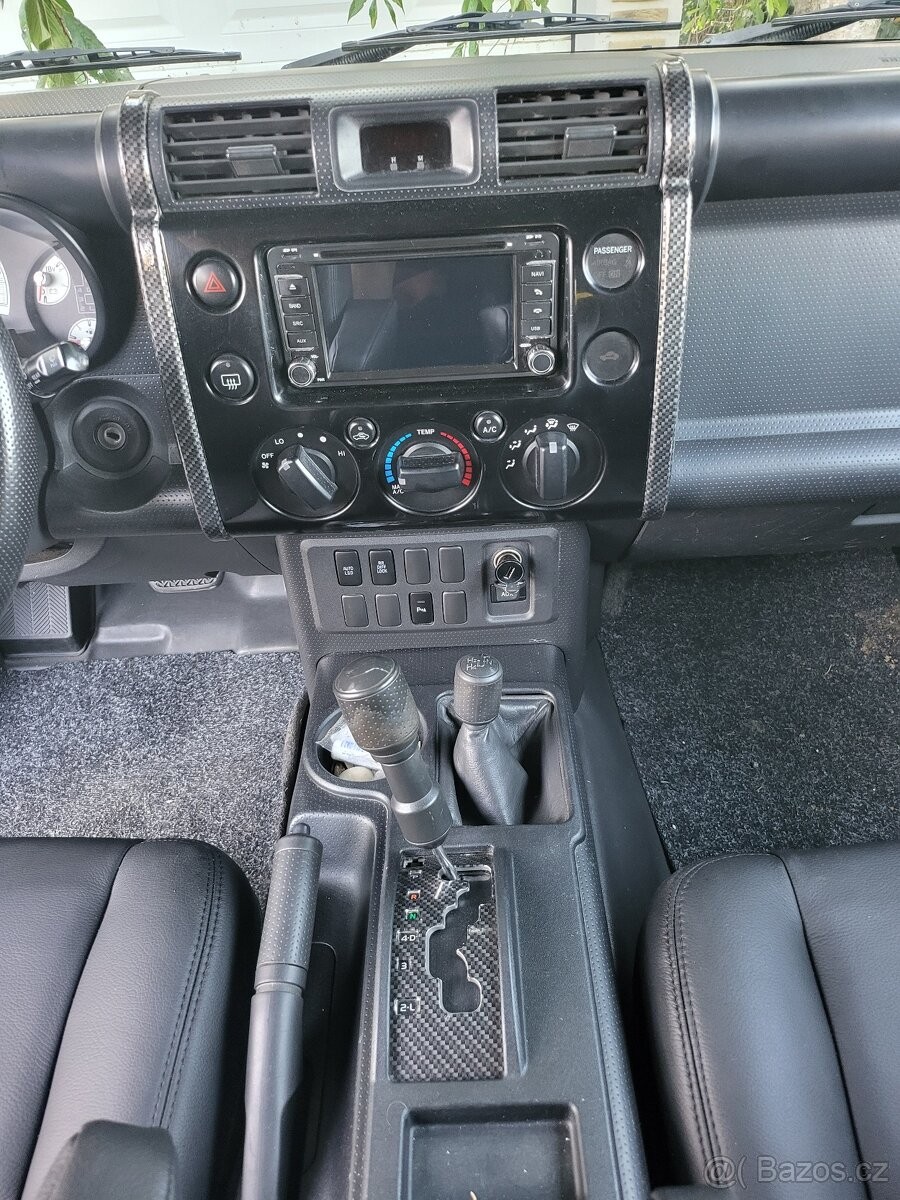 toyota-fj-4-0-cruiser - 5