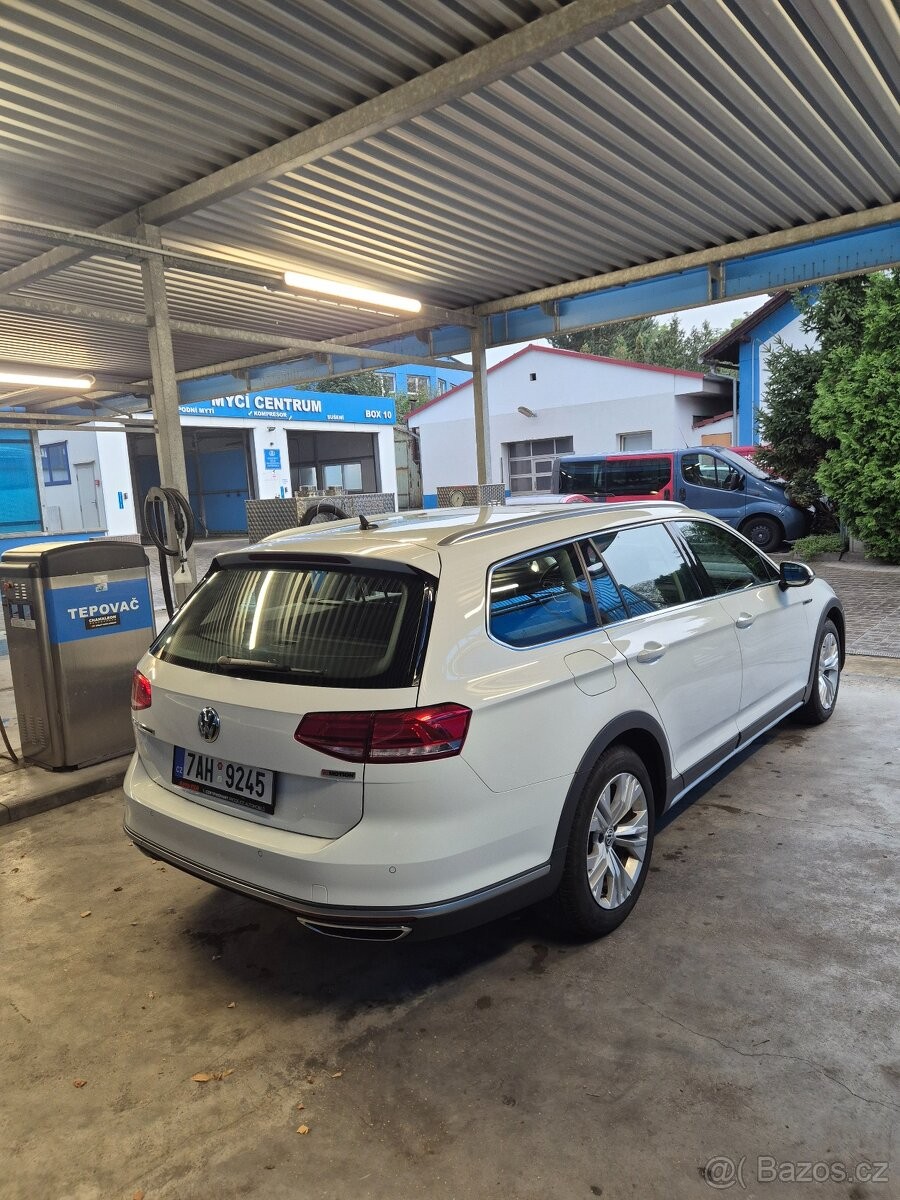 volkswagen-passat-2-0-b8-alltrack-2018 - 7