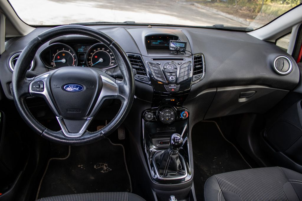 ford-fiesta - 9