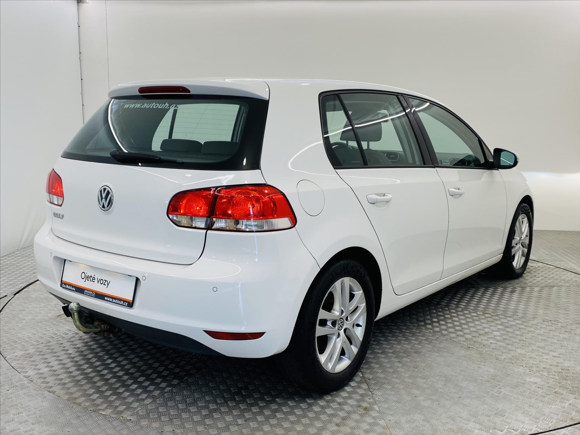 volkswagen-golf-2-0-tdi-103kw-4x4 - 1