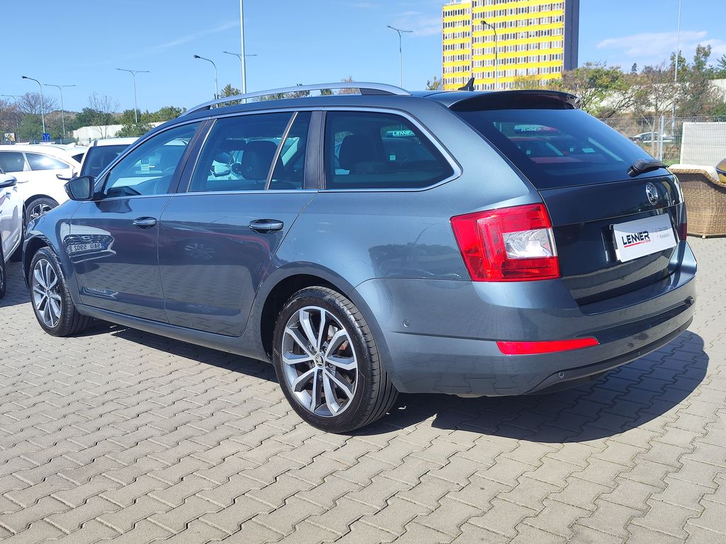 skoda-octavia-2-0-tdi-110kw-ambition - 6