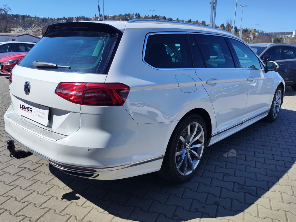 volkswagen-passat-2-0-tdi-110kw-highline-dsg-cr - 4