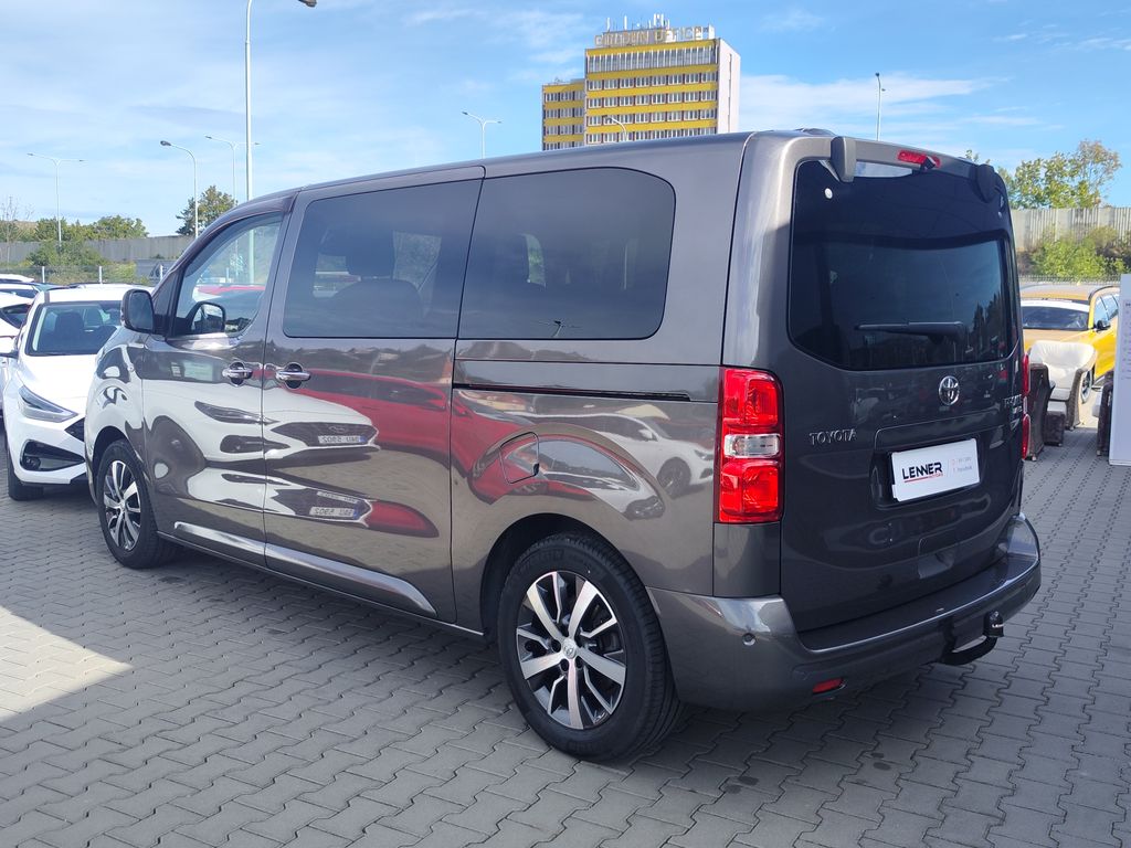 toyota-proace-verso-2-0-d-4d-106kw-family-l1 - 6