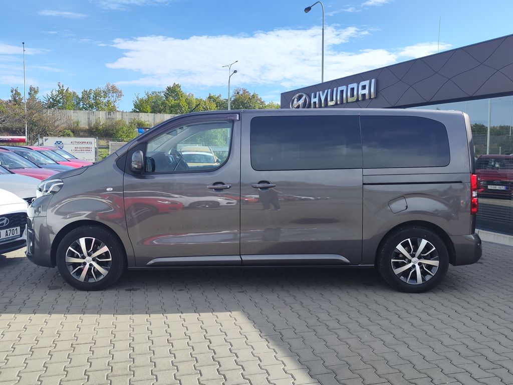 toyota-proace-verso-2-0-d-4d-106kw-family-l1 - 7