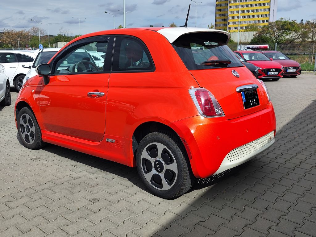 fiat-500e-ev-83kw-a-t-digi-klima - 6