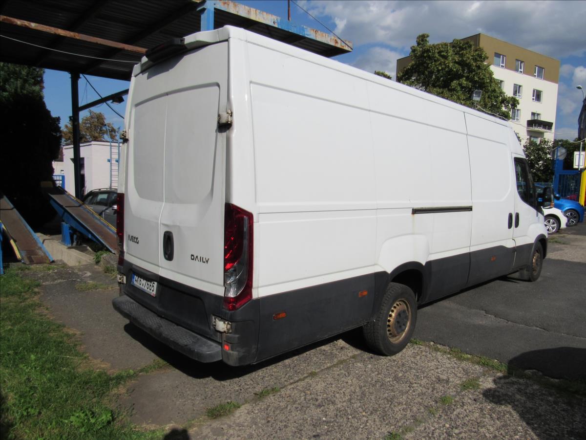 iveco-daily-2-3-l4h4-115kw-maxi-35s16 - 3