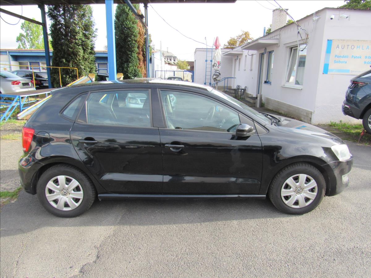 volkswagen-polo-1-2-i-44kw-1-majitel-5dveri - 7