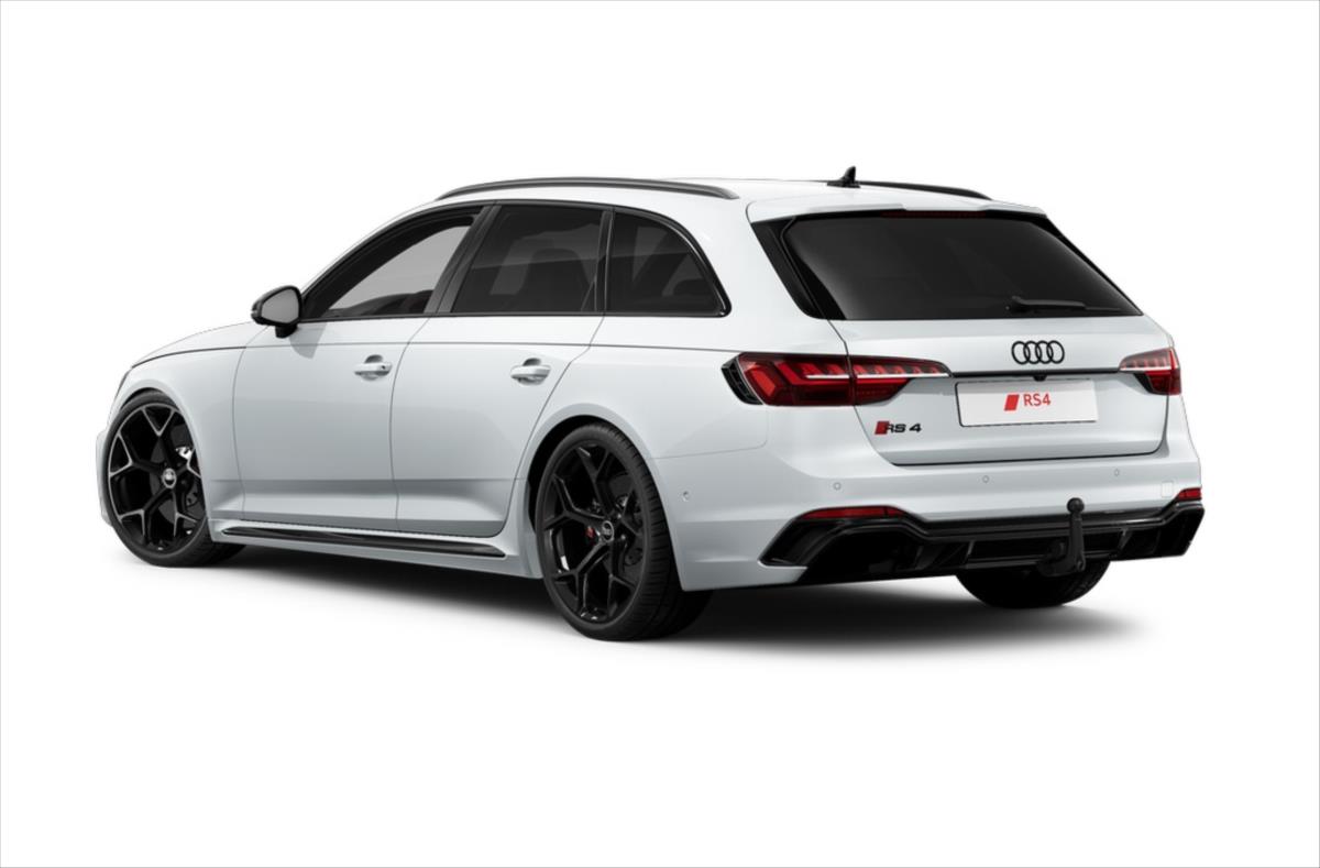 audi-rs-4-tfsi-competition-novy-vuz - 2