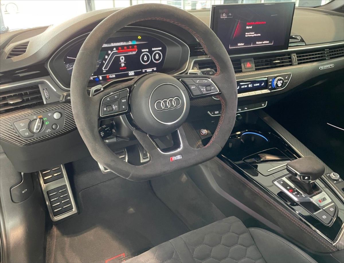 audi-rs-4-tfsi-competition-novy-vuz - 3
