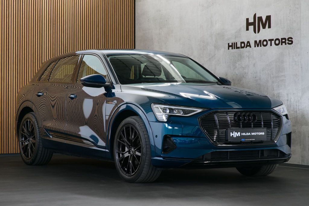 Audi e-tron 55 300kW Kessy ACC HUD ZÁRUKA