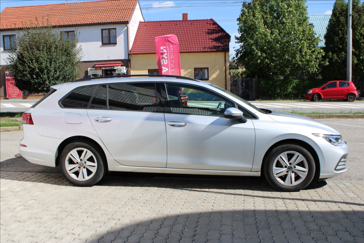volkswagen-golf-1-5-tsi-evo-life-dsg-1-majitel-cz - 2