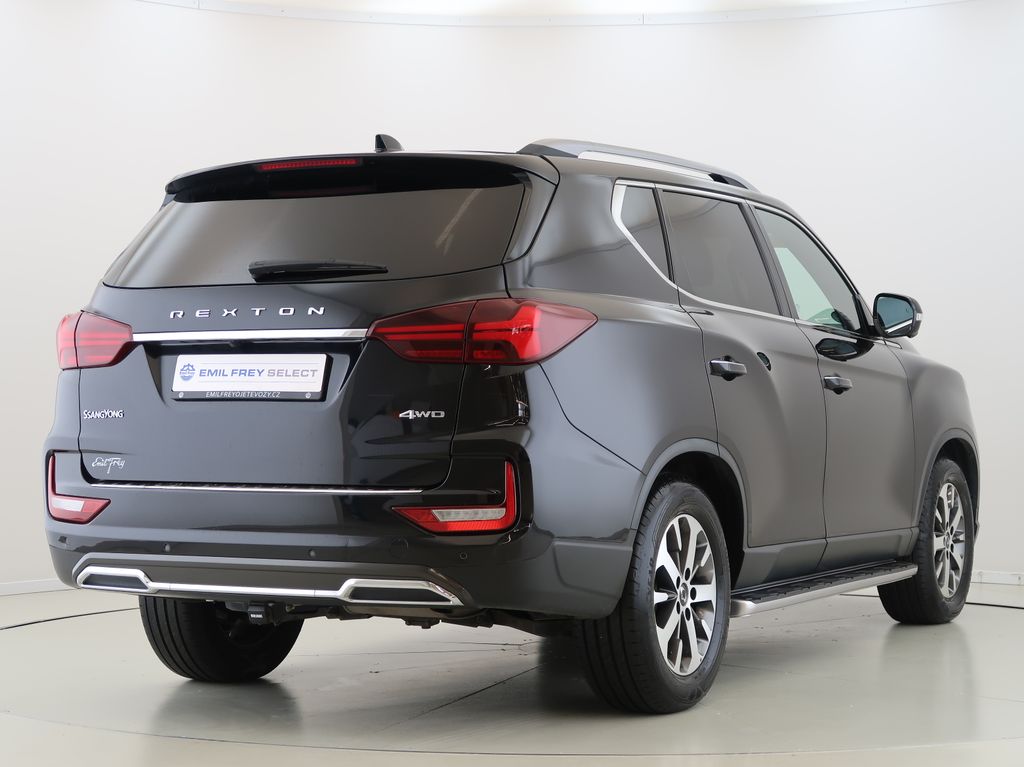ssangyong-rexton-2-2e-xdi-at-4x4-cz-executive - 4