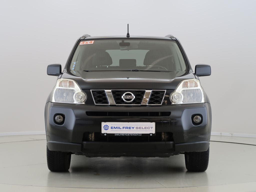 nissan-2-0dci-110kw-4x4-tazne-cz - 1