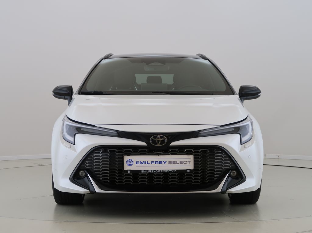 toyota-corolla-2-0hybrid-cz-1maj-gr-sport - 1