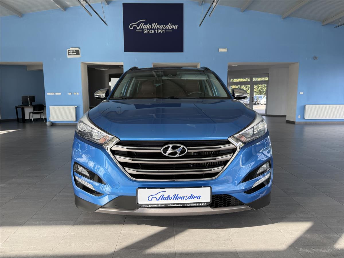 hyundai-tucson-2-0-crdi-136kw-4wd-serviska-cr - 1