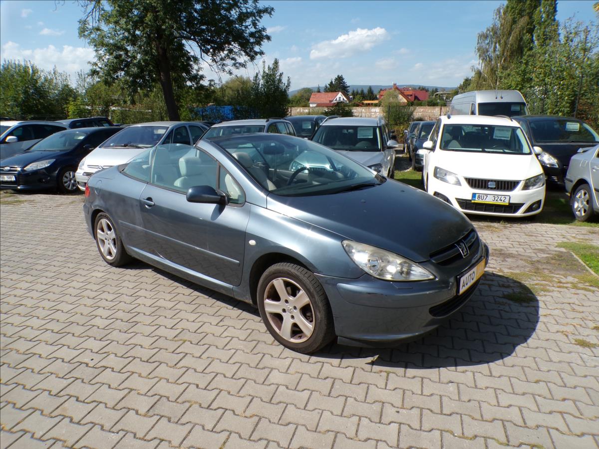 Peugeot 307 2,0 CC  NOVÁ STK