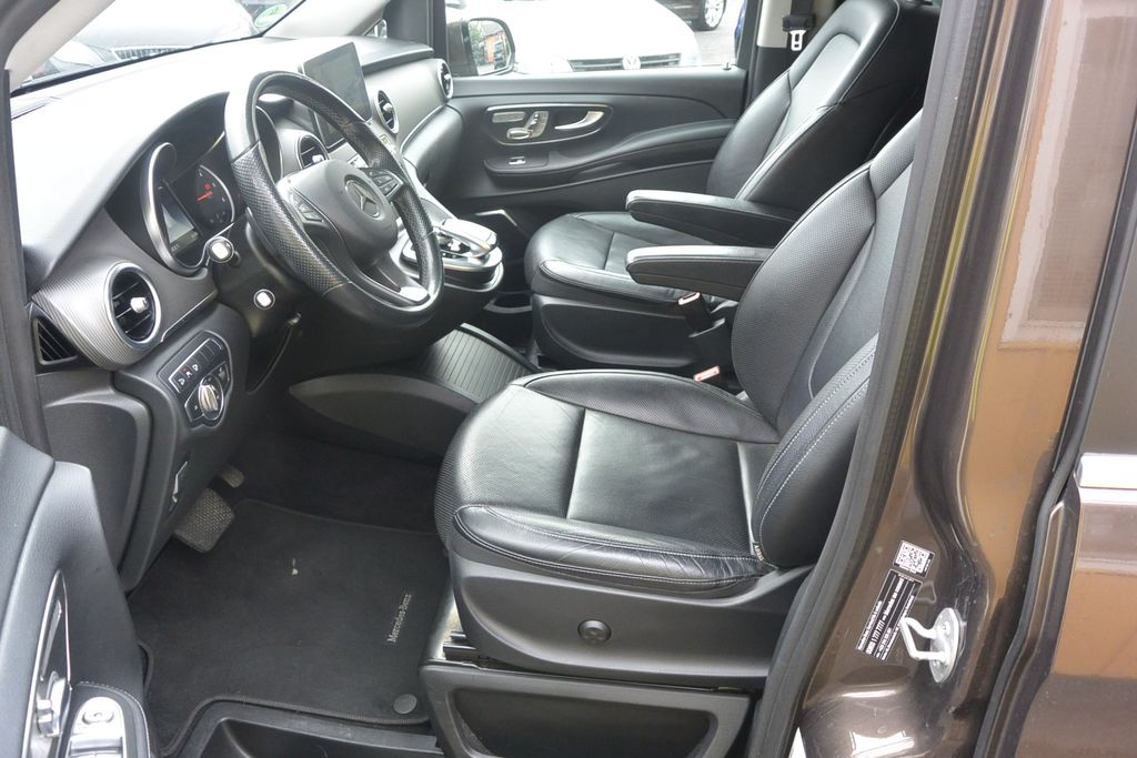 mercedes-benz-tridy-v-2-2cdi-avantgarde-4matic-xl-d - 7