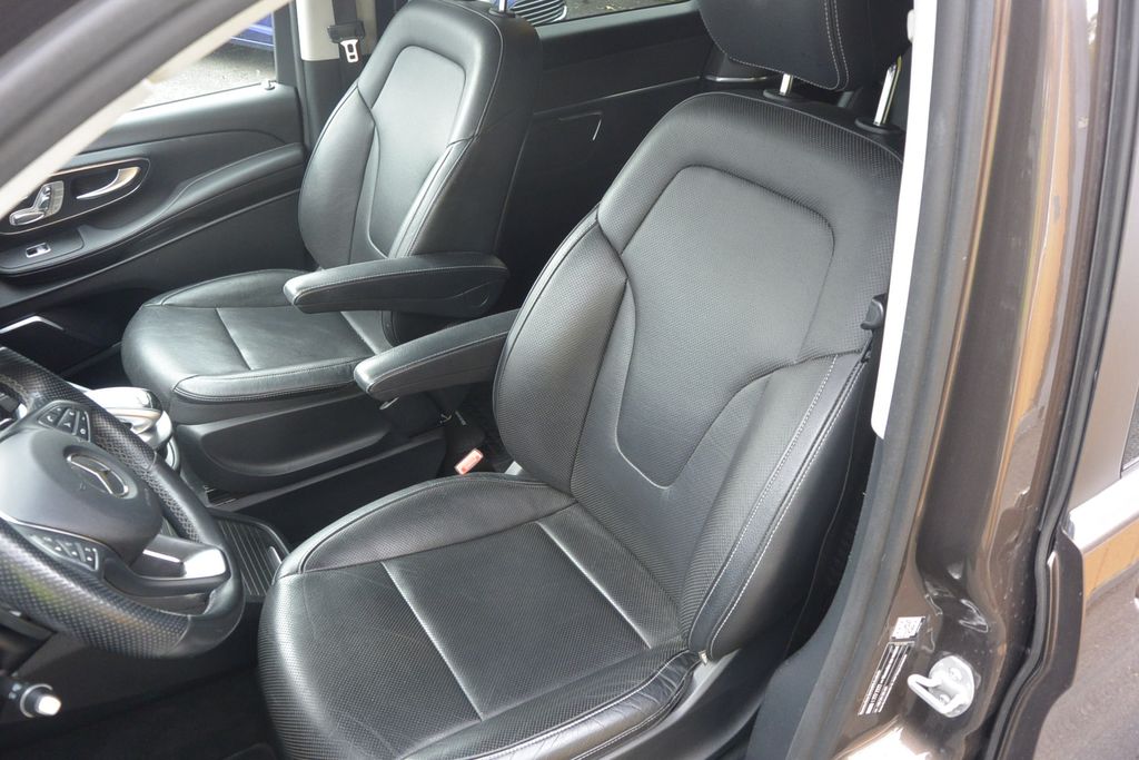 mercedes-benz-tridy-v-2-2cdi-avantgarde-4matic-xl-d - 9