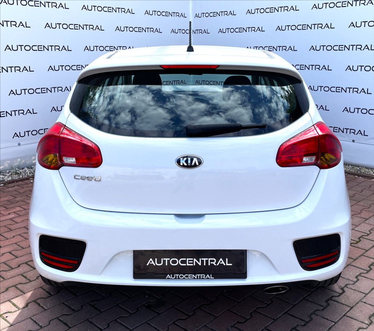 kia-ceed-1-4-i-po-servisu-cr - 4