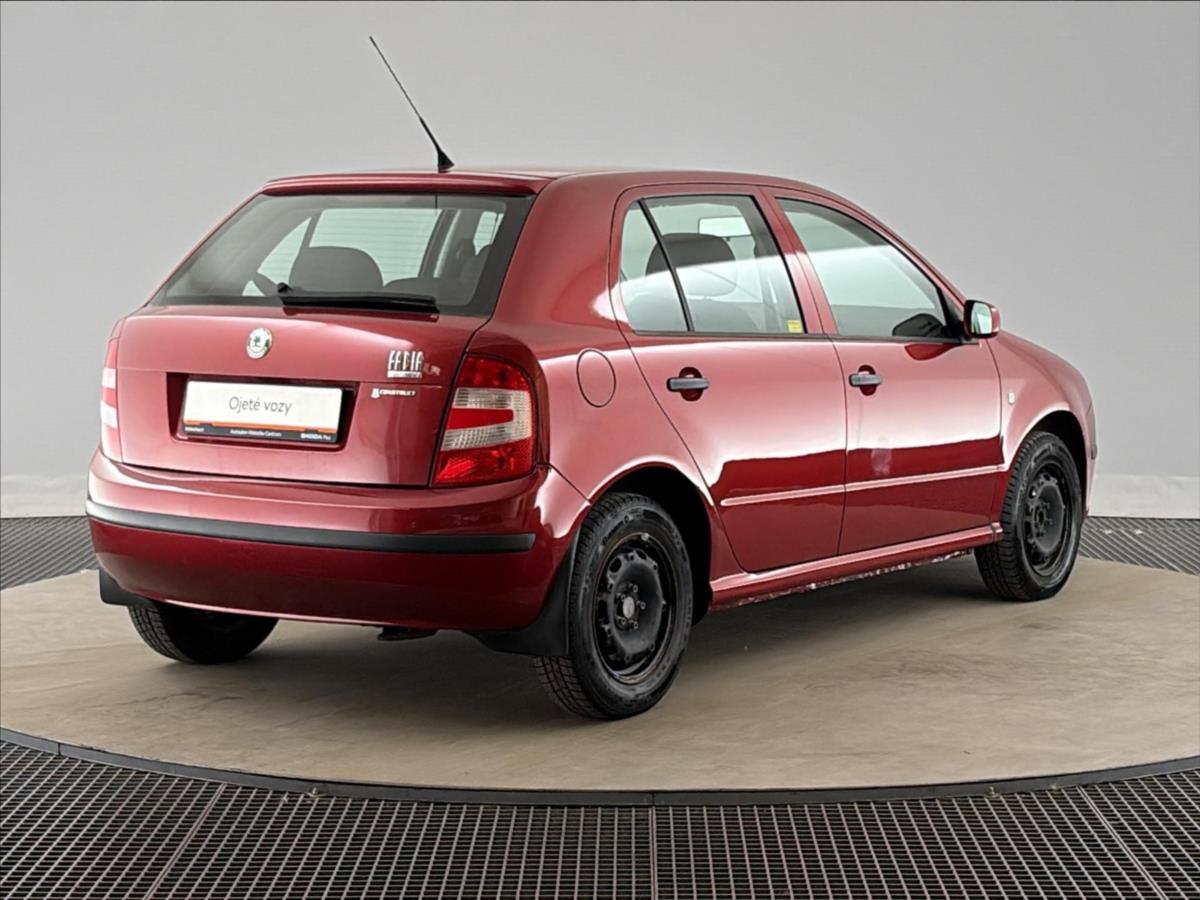 skoda-fabia-1-4-16v-ambiente - 1