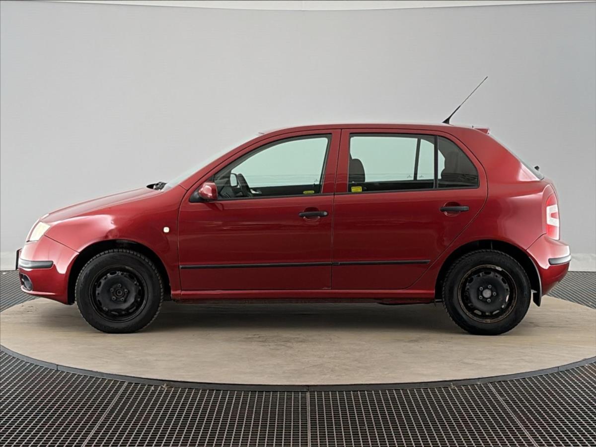 skoda-fabia-1-4-16v-ambiente - 2