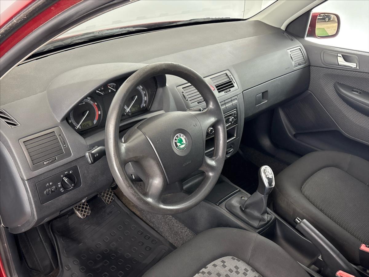 skoda-fabia-1-4-16v-ambiente - 5