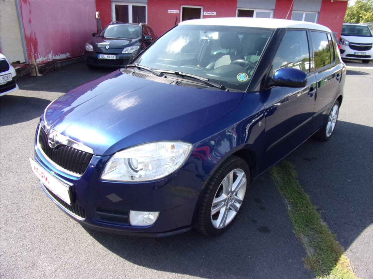 skoda-fabia-1-4-16v-sport-63kw - 7