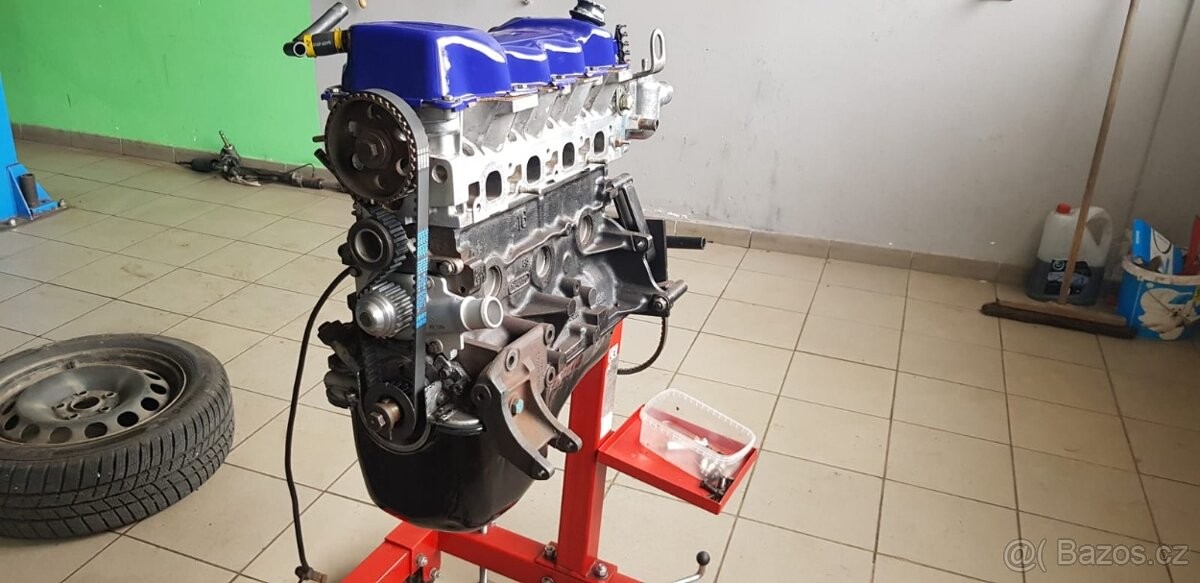 ford-escort-xr3i - 2